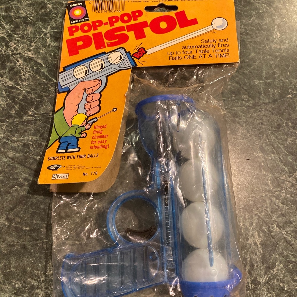 Vintage 1977 Gordy International Pop-Pop Pistol